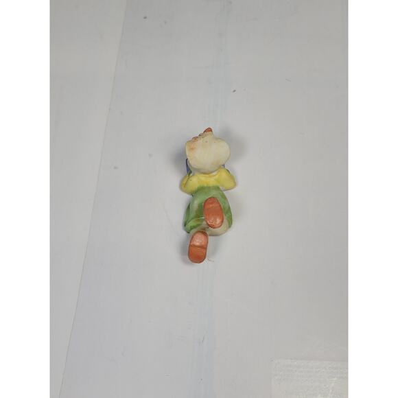 Vintage Bunny Reading a Book Figurine Occupied Japan - Picture 4 of 5